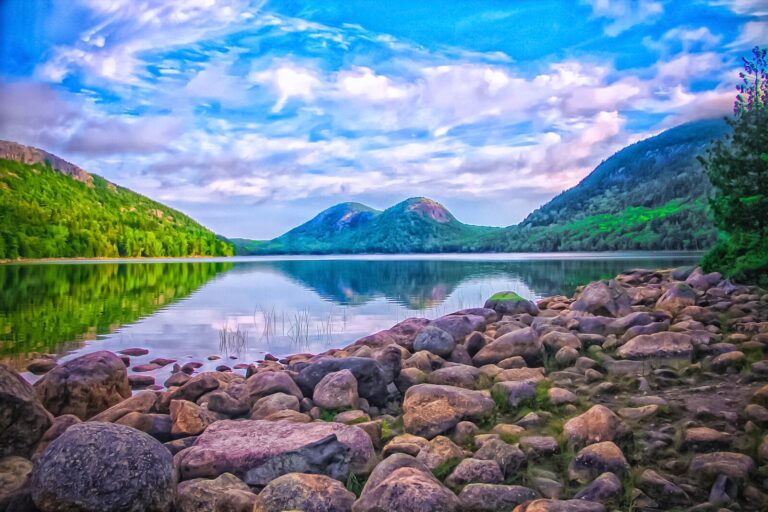 8 Cool Islands in the US You Can Actually Drive To