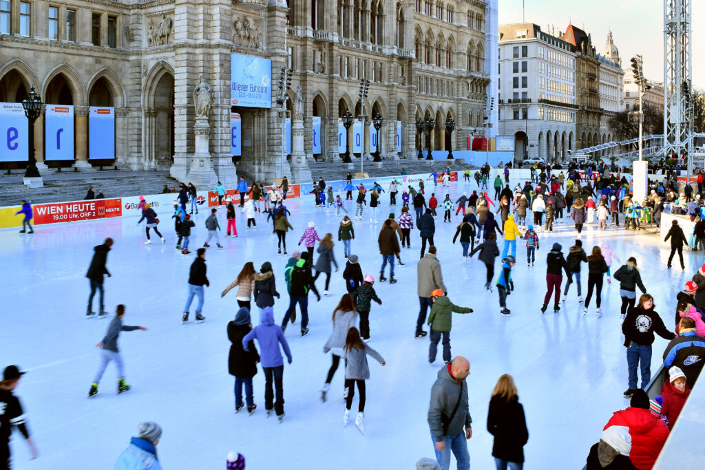 9 Magical Ice Rinks Around the World You Must Experience 3