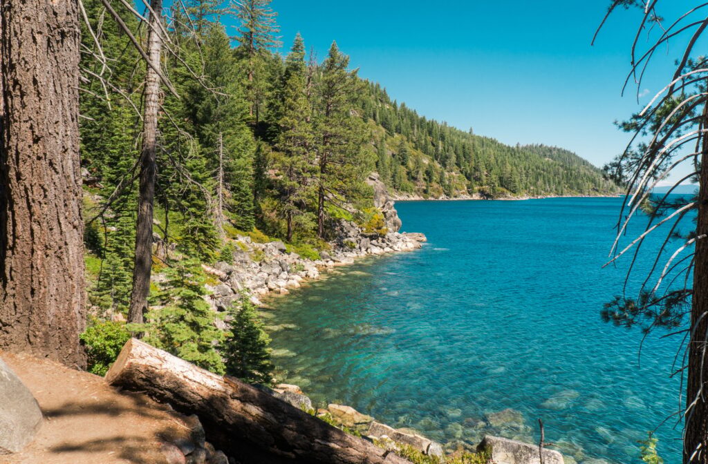 Discover Nevada: Top 10 Must-Visit Destinations for an Unforgettable Adventure 3 Blue water at the Lake Tahoe