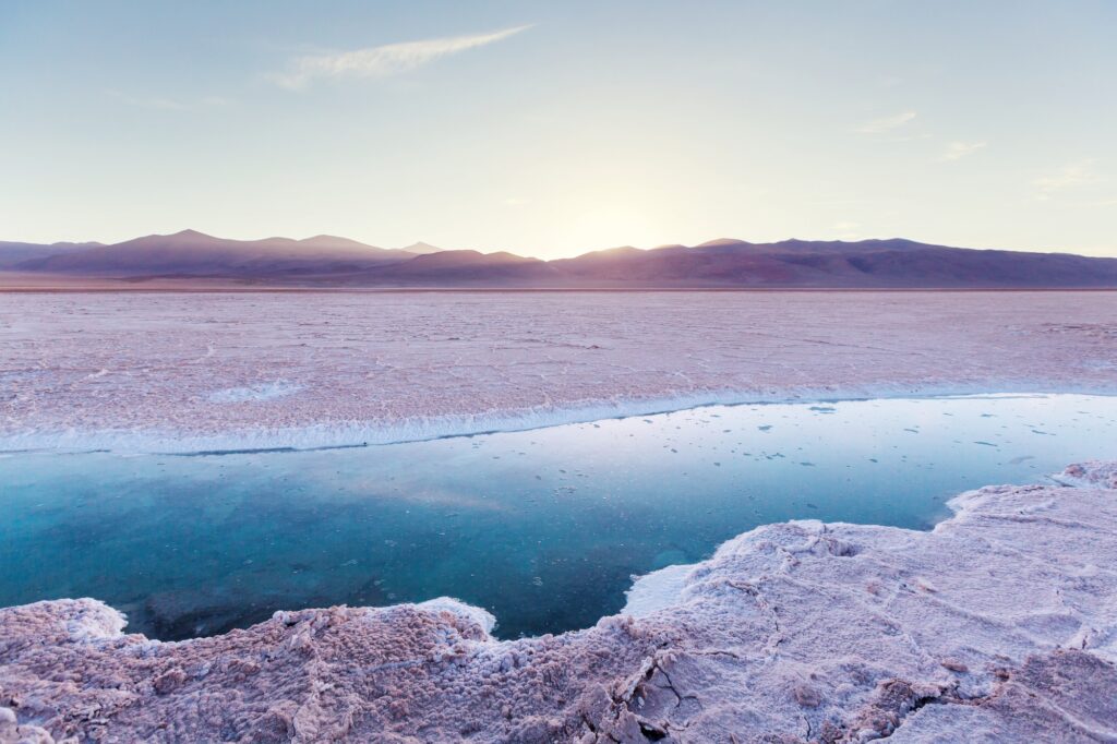 Journey Through Argentina: Discover the Top 12 Must-See Destinations for Your Next Adventure 10 Ojo del Mar