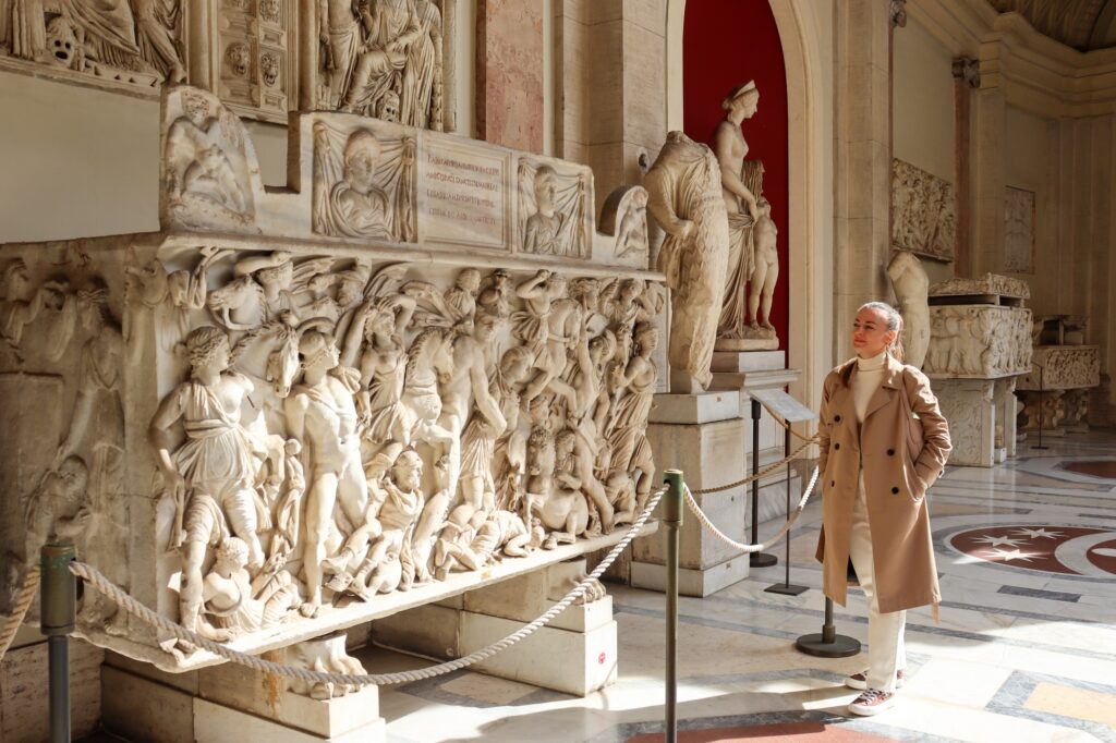 14 Extraordinary Museums You Can’t Miss Around the Globe 15 Woman at museum.