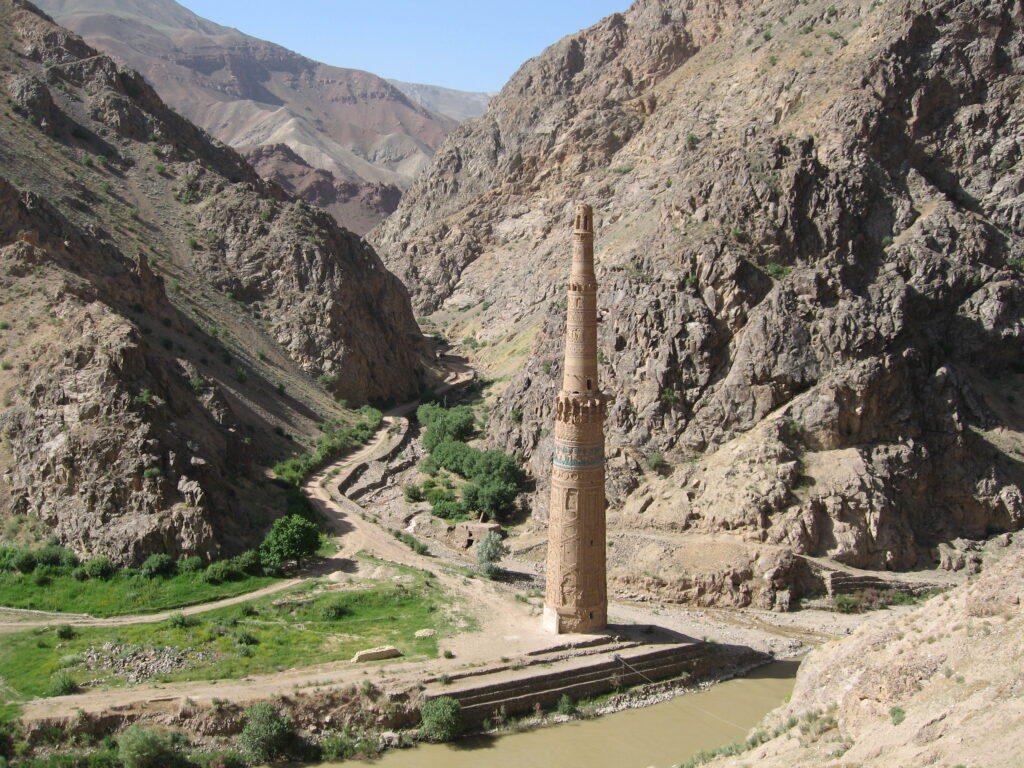 14 Iconic Towers from Around the Globe That Will Take Your Breath Away 11
