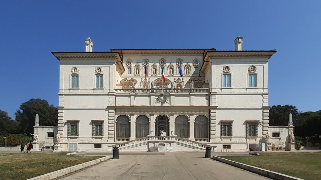 13 Enchanting Attractions in Rome You Must Experience 9