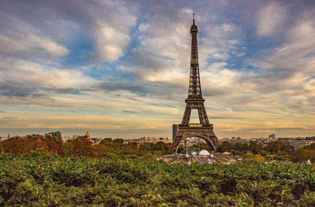 14 Iconic Towers from Around the Globe That Will Take Your Breath Away 2 Eiffel Tower