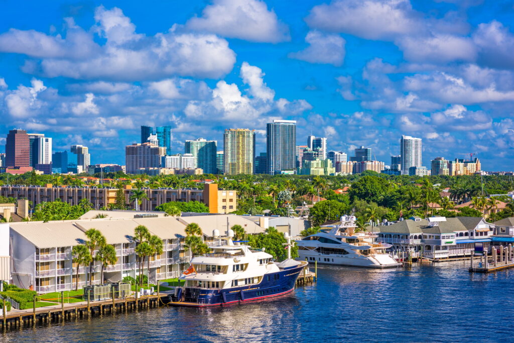 10 Extraordinary Destinations You Can't Miss in Florida 6 Fort Lauderdale, Florida, USA
