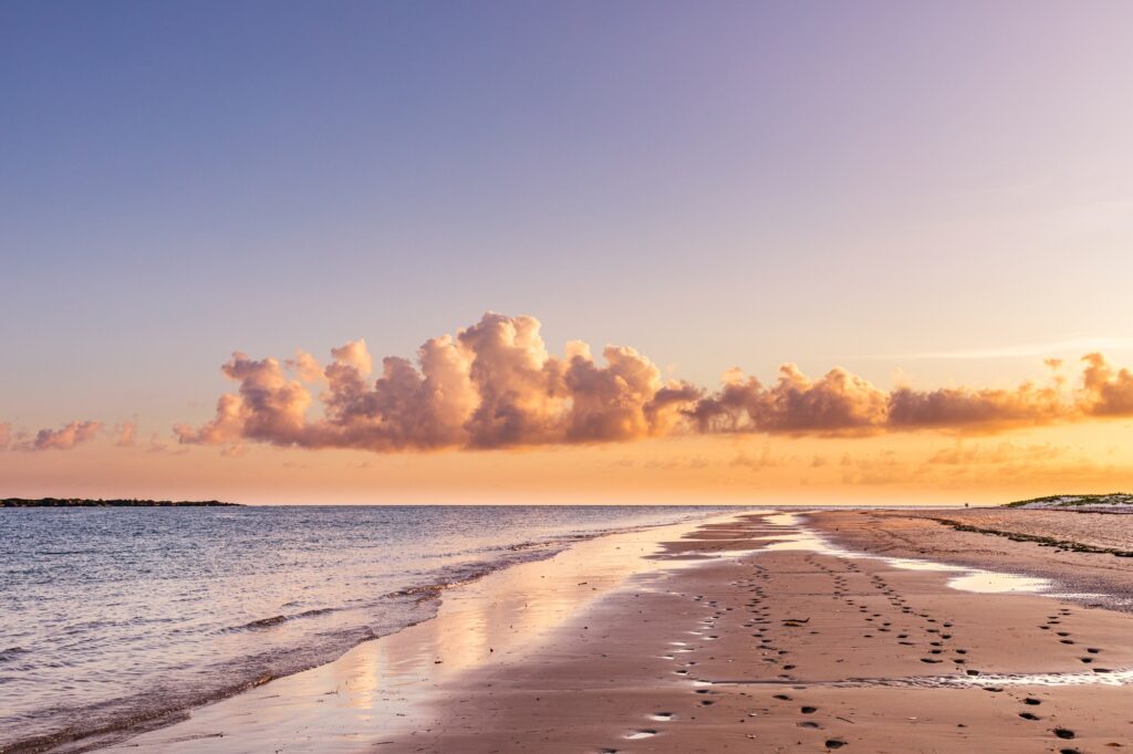 10 Enchanting Islands in Africa You Simply Can't Miss 5 Kenya Landscapes Sunset sand beach ocean ship boat dhow lamu island coast