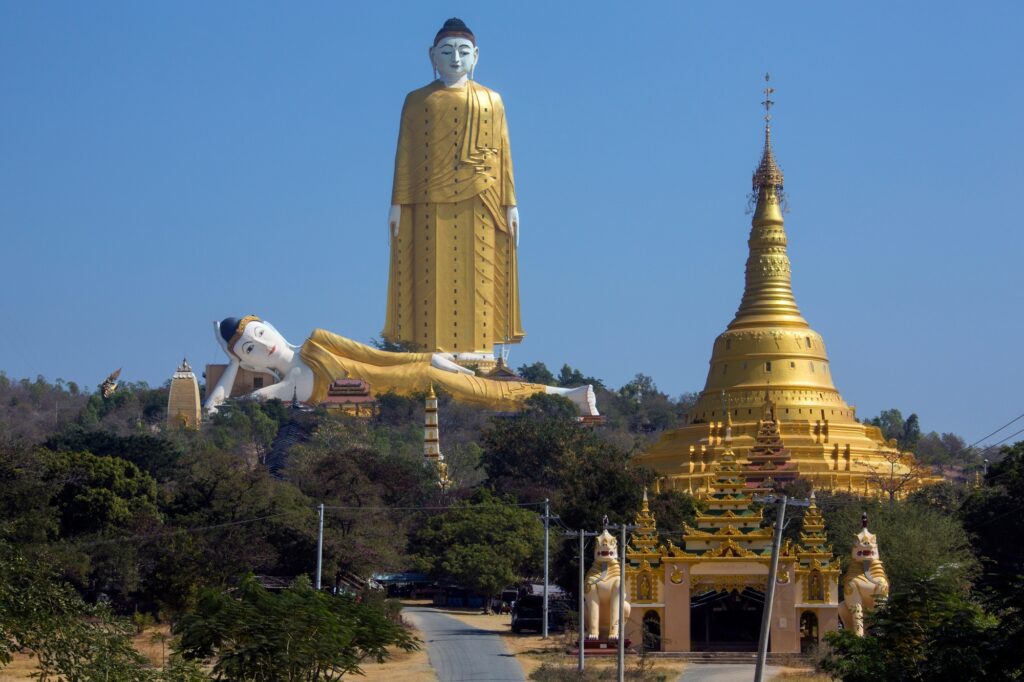 7 Extraordinary Statues Around the Globe That Impress with Their Grandeur 3 Laykyun Sekkya - Monywa - Myanmar