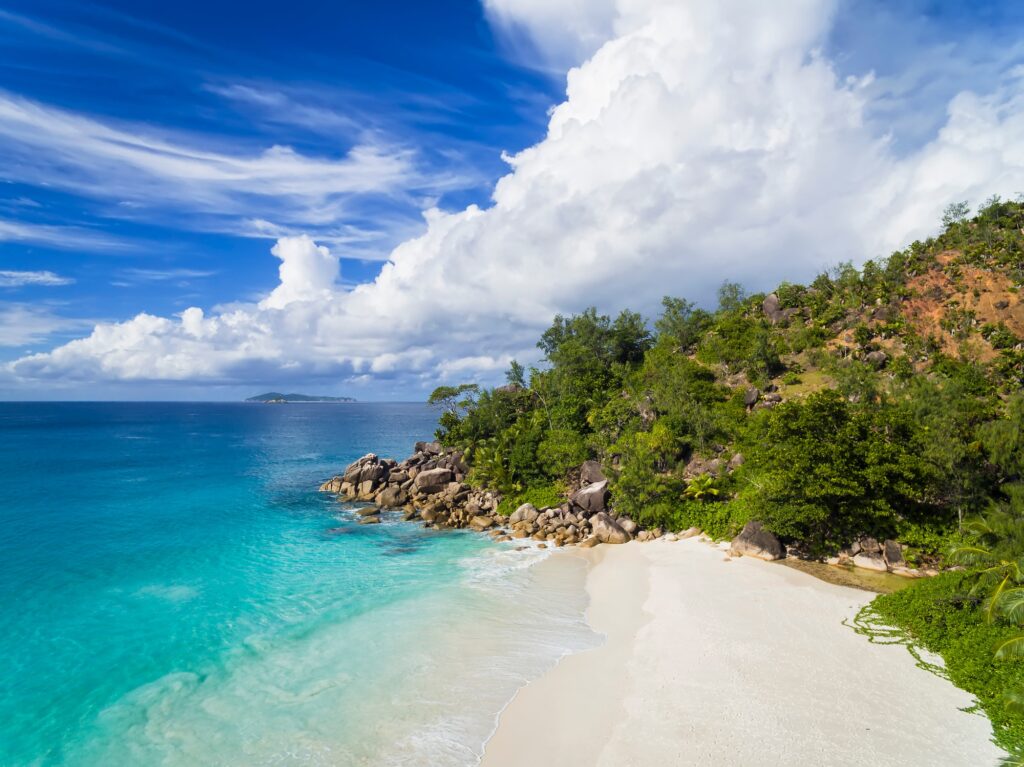 10 Enchanting Islands in Africa You Simply Can't Miss 2 Seychelles, Praslin, beach
